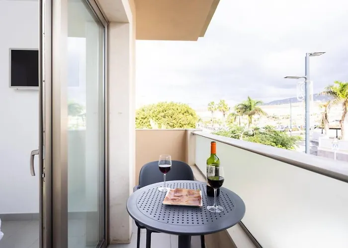 Modern Apartment With Sea Views And Terrace La Caleta *